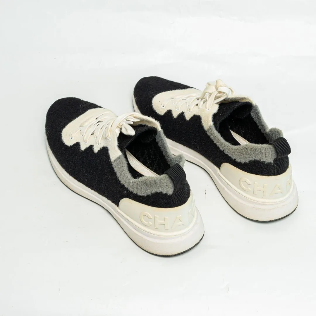 Chanel Mixed Fabrics Knit Sneakers, Black,grey white, size 45