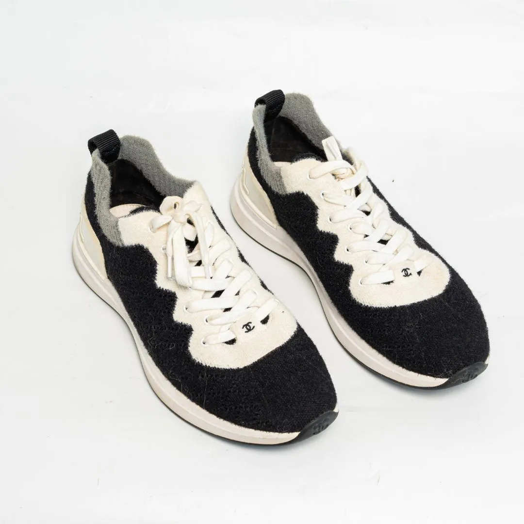 Chanel Mixed Fabrics Knit Sneakers, Black,grey white, size 45