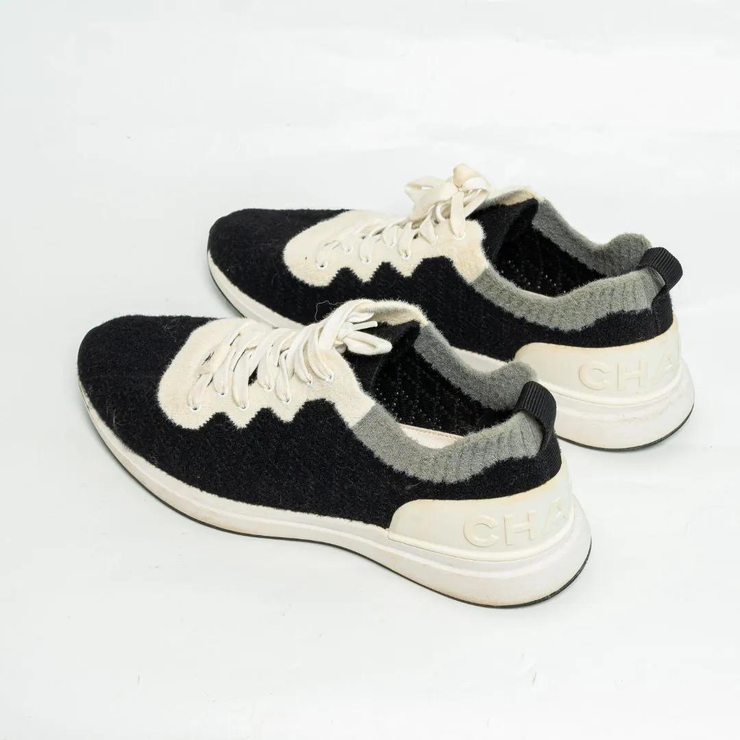 Chanel Mixed Fabrics Knit Sneakers, Black,grey white, size 45