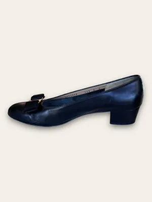 Ferragamo Black Court shoes RRP$600