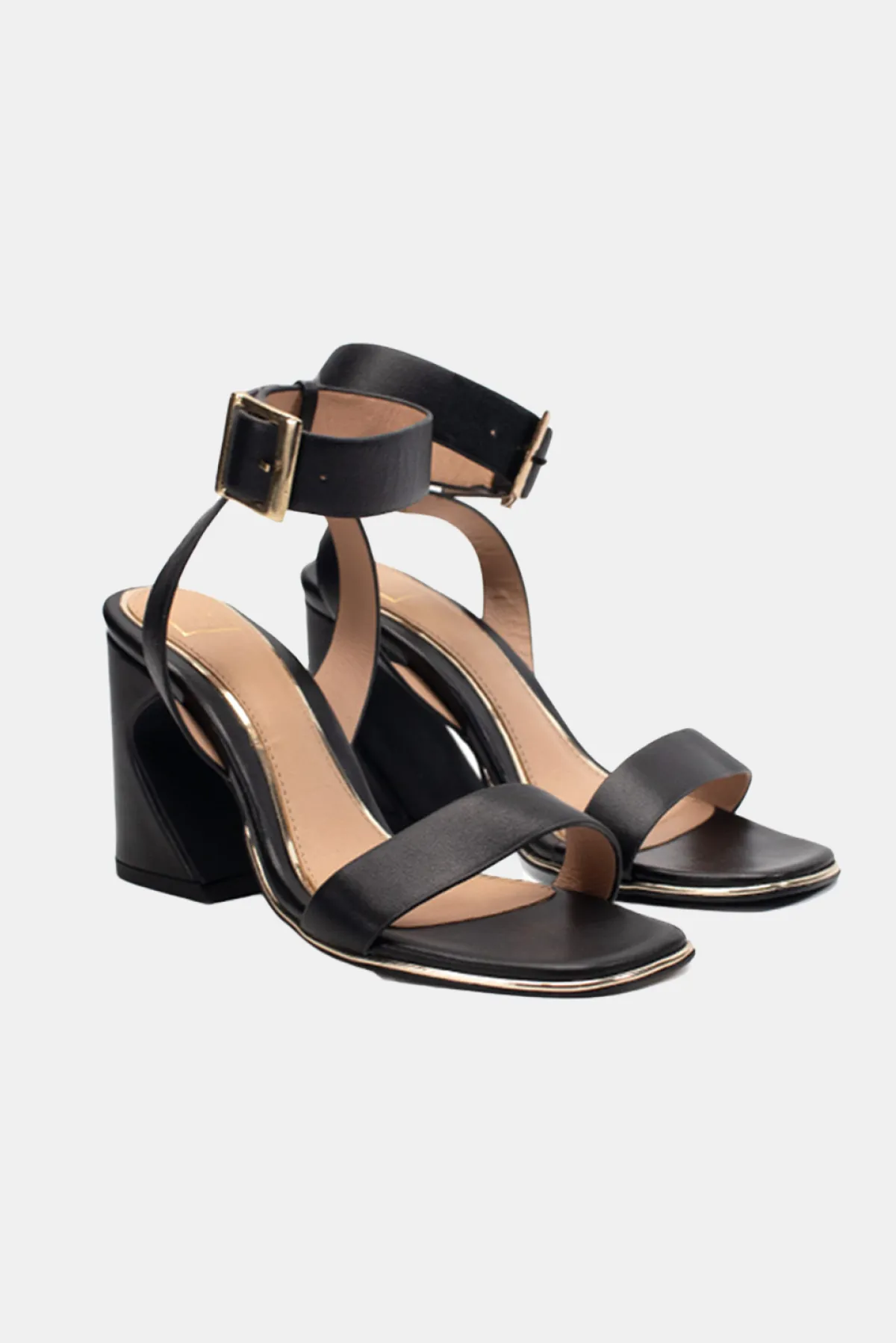Kitkat Block Heels - Black
