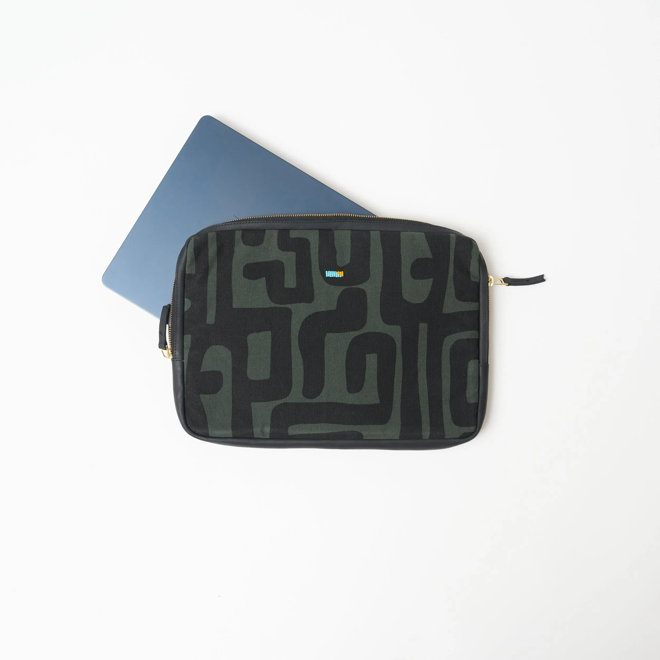 Laptop Sleeve - Medium - Safari Kuba