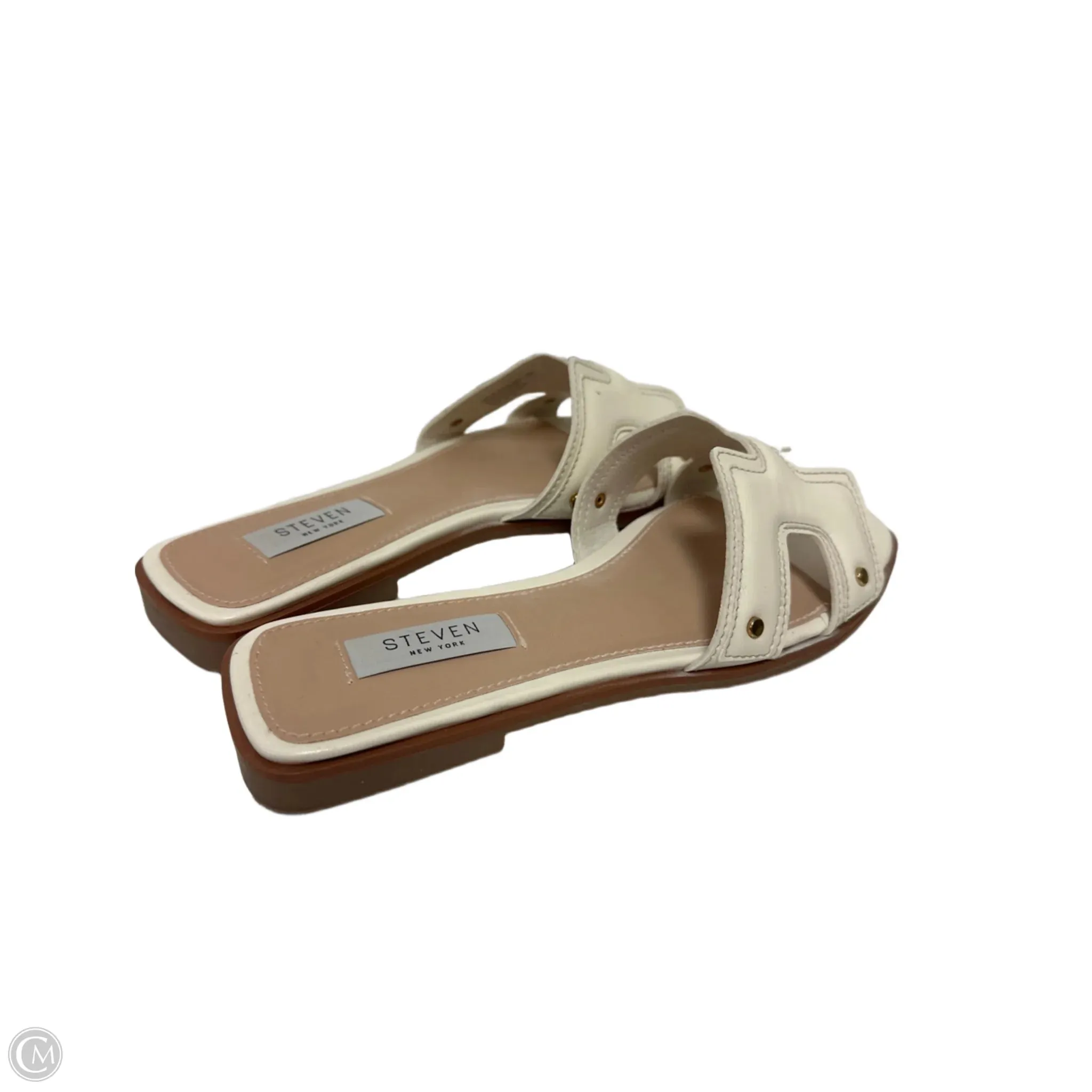 Sandals Flats By Steve Madden In White, Size: 7.5